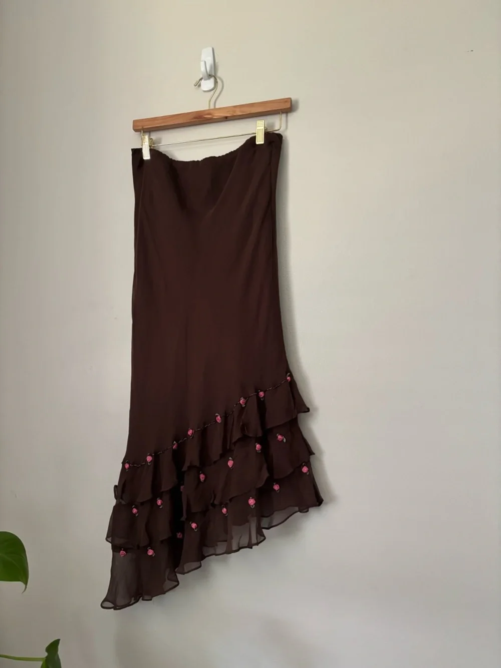 Vintage 2 Piece Asymetrical Floral Silk Skirt Set - Picture 4 of 11